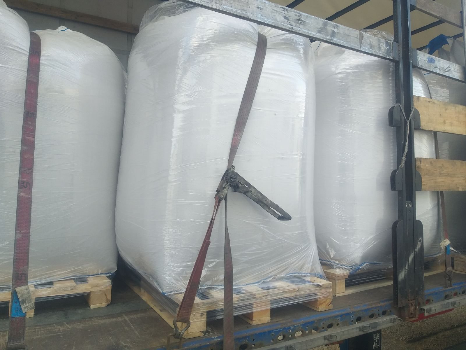 Big bags secured in truck